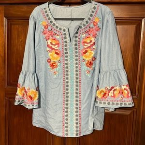 Chic Soul bell sleeve top
